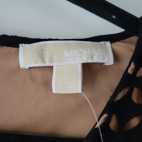 Michael Kors NWT Eyelet cotton dress size 0. - Picture 7 of 16